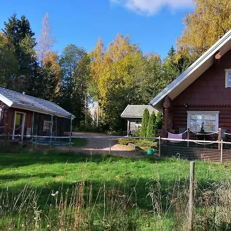 Hirsitalo Ja -sauna Nummi