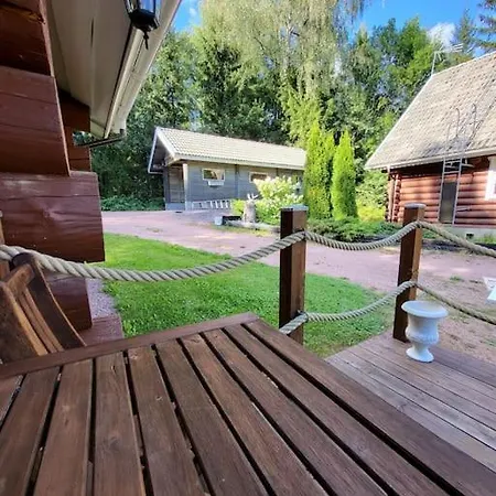 Σπίτι διακοπών Hirsitalo Ja -sauna *